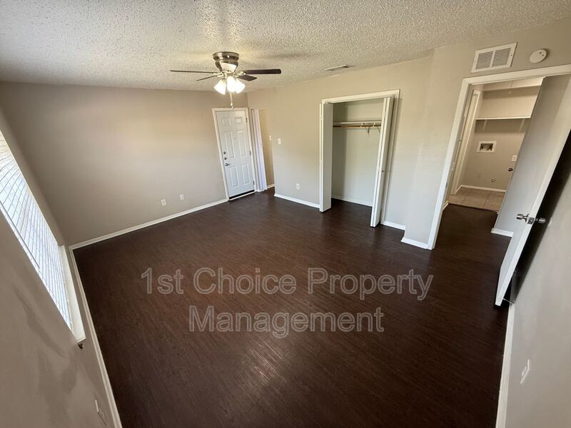2 bedroom Duplex in Keller for Lease property image