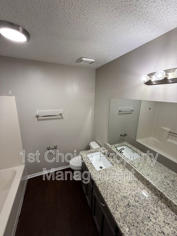 2 bedroom Duplex in Keller for Lease property image