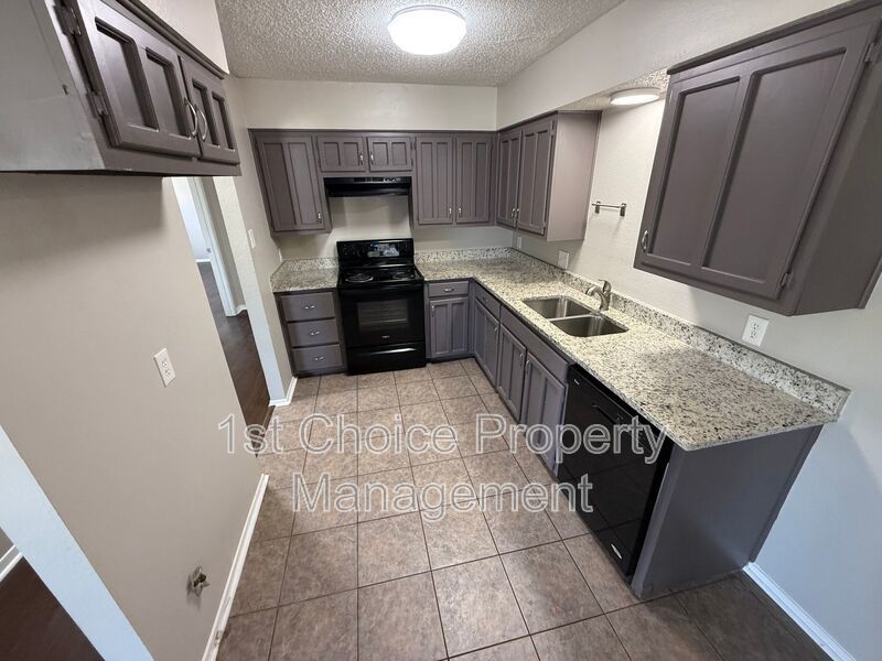 2 bedroom Duplex in Keller for Lease property image