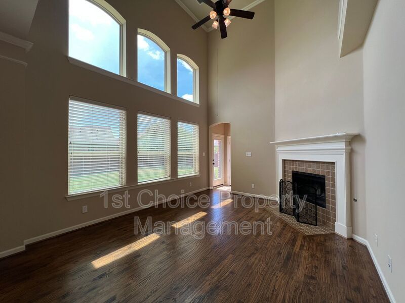 Fort Worth Texas Homes For Rent Viridian Arlington property image