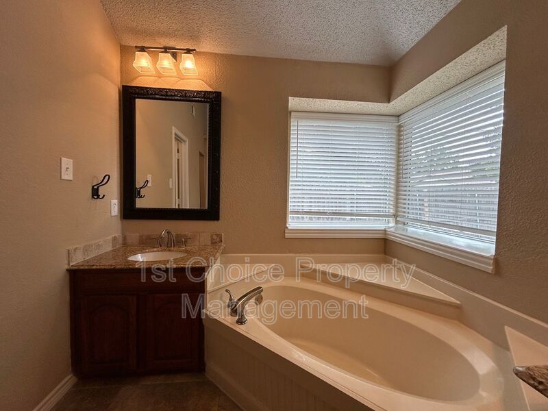 North Richland Hills Homes for Rent property image