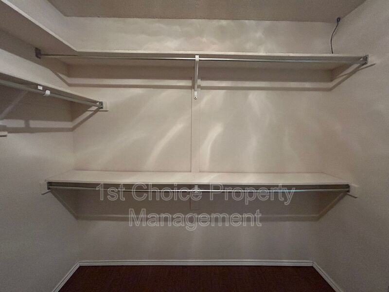 Arlington Texas Homes For Rent property image