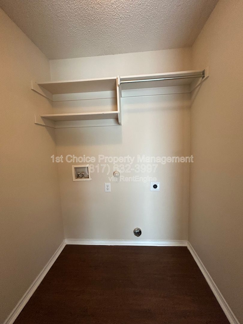 Arlington Texas Homes For Rent property image