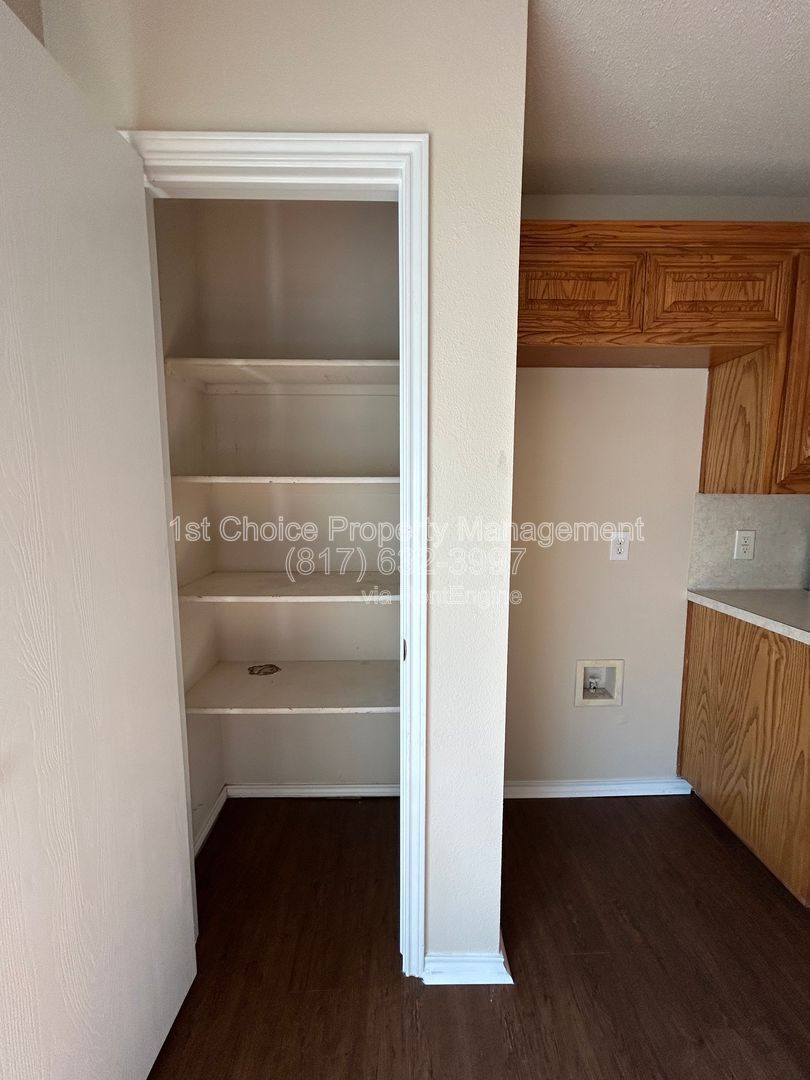 Arlington Texas Homes For Rent property image