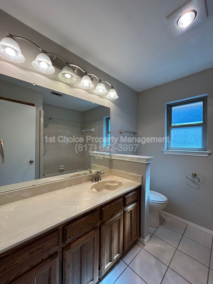 North Richland Hills Texas Townhome For Rent property image