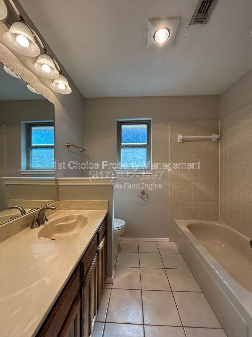 North Richland Hills Texas Townhome For Rent property image