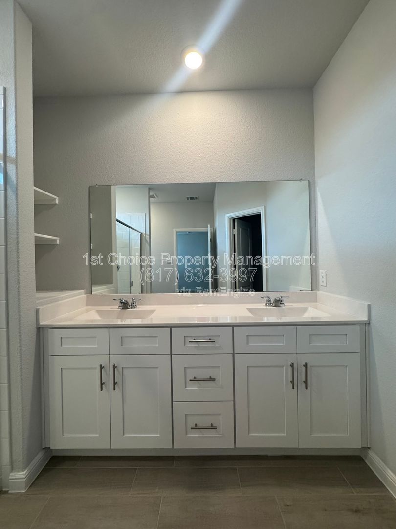 Crowley Texas Homes for Rent property image