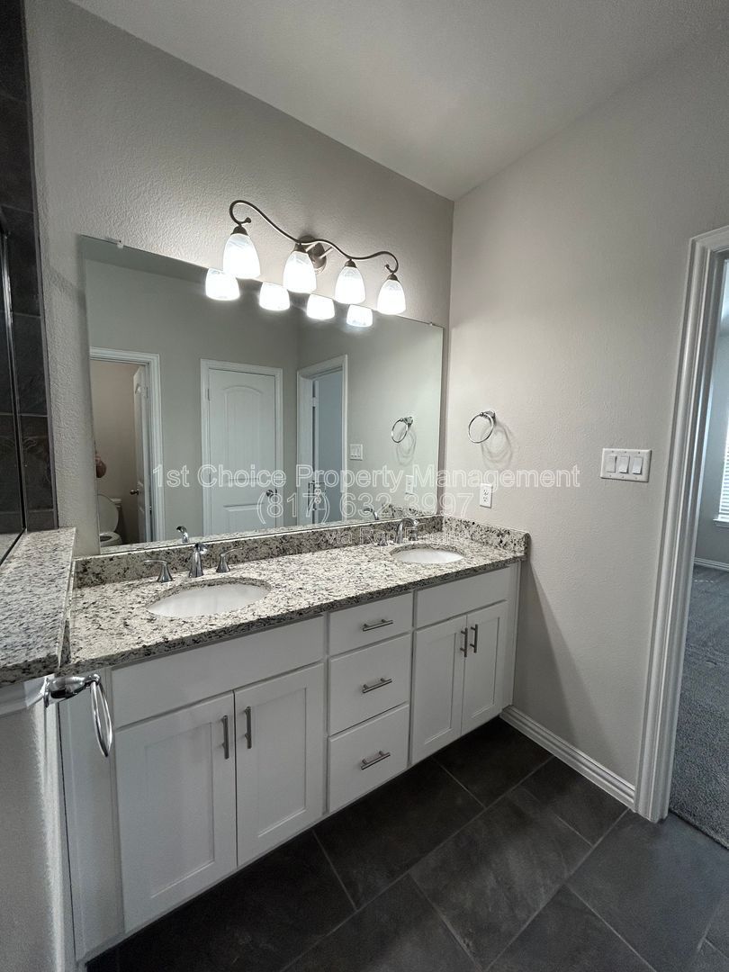 Burleson Texas Homes for Rent property image