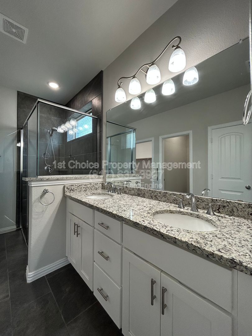 Burleson Texas Homes for Rent property image