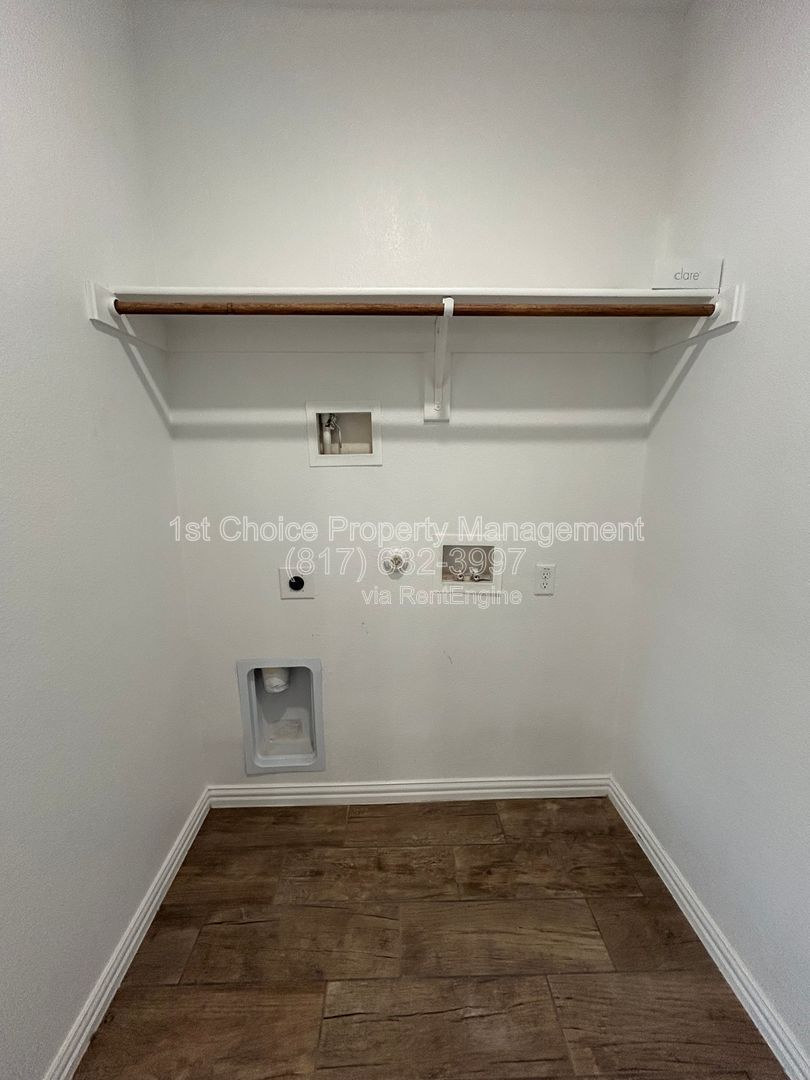 Burleson Texas Homes for Rent property image