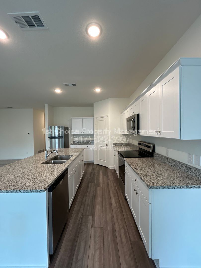 Crowley Texas Homes for Rent property image