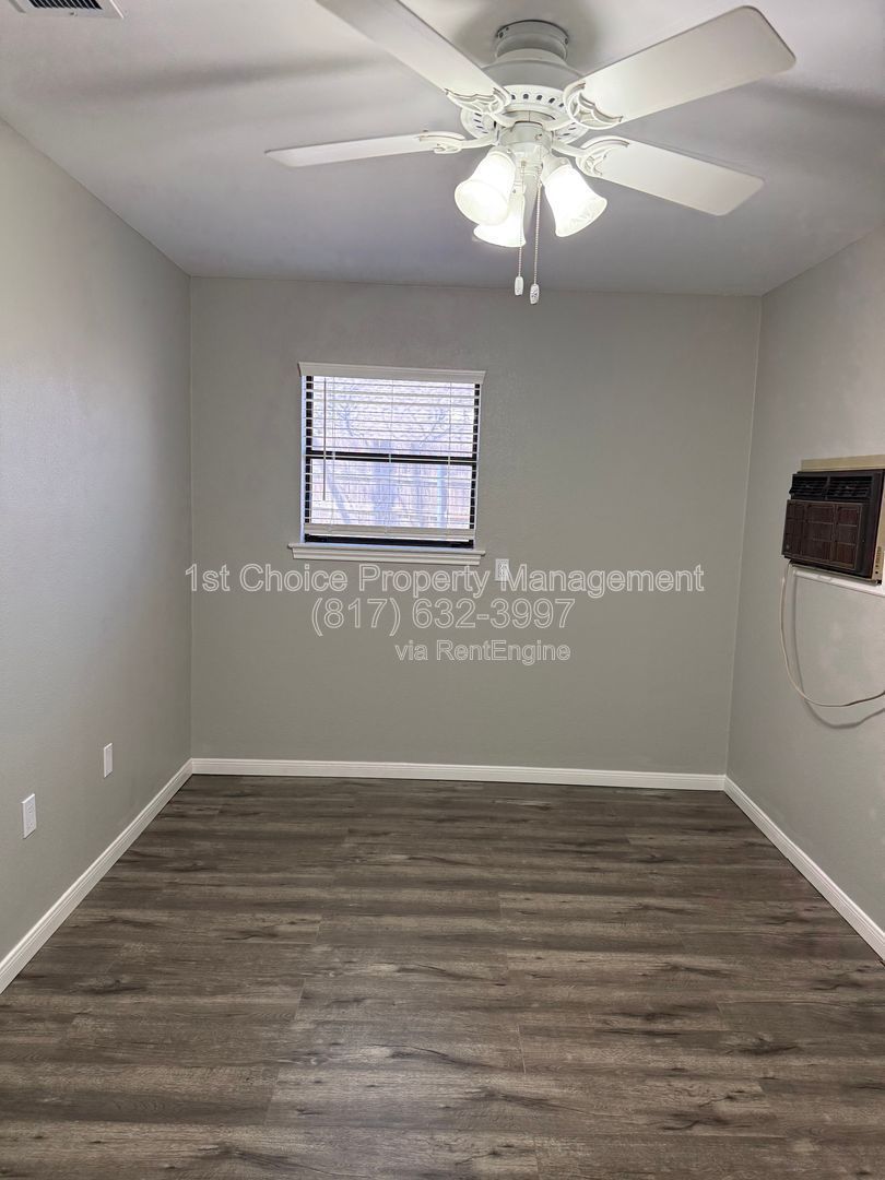 North Richland Texas Homes For Rent with a Guest House property image