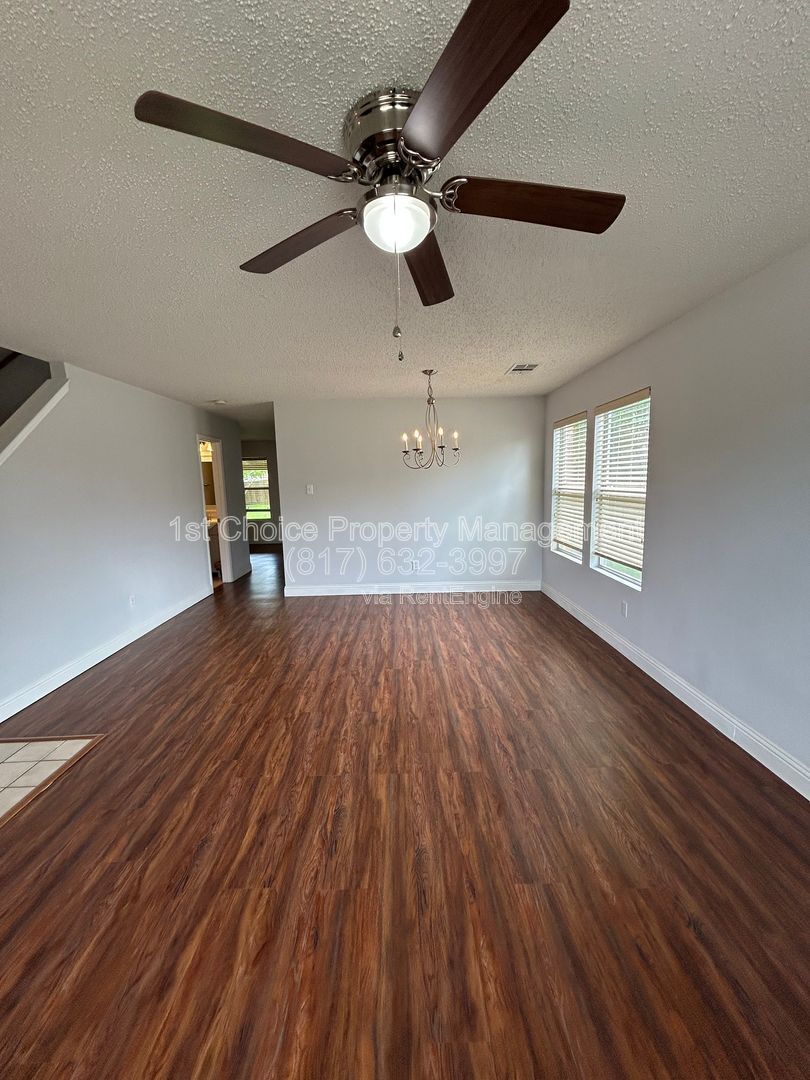 Arlington Texas Homes For Rent property image