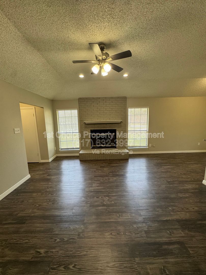 Fort Worth, TX Homes for rent:  