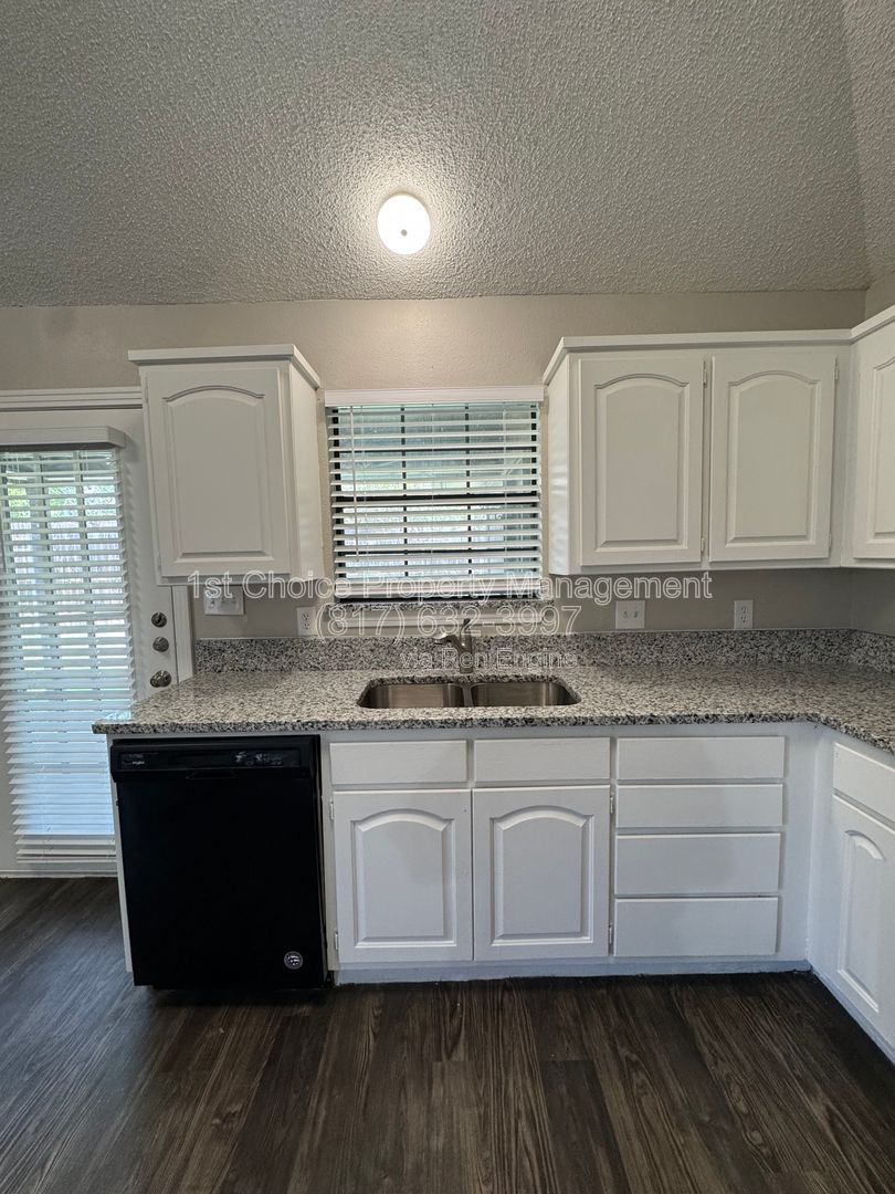 Fort Worth, TX Homes for rent:  