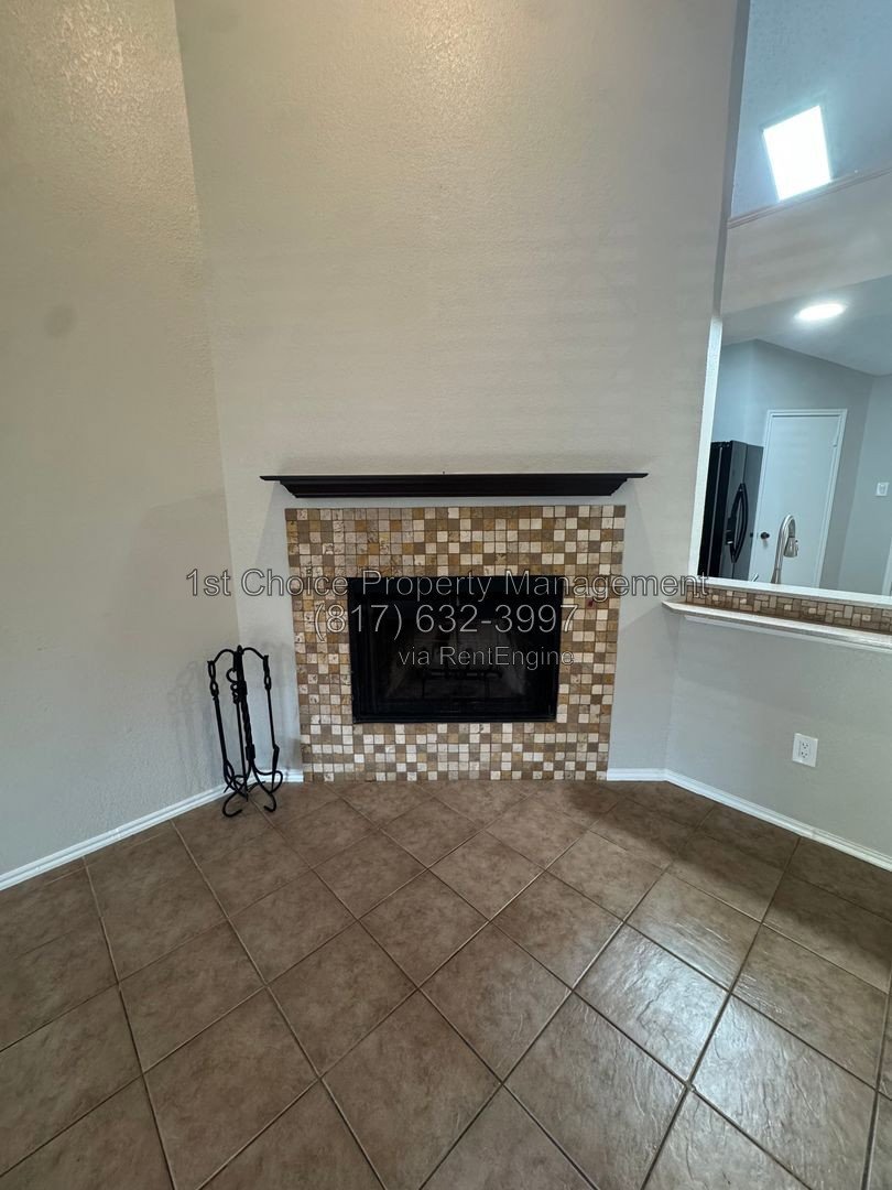 “Bedford Texas Duplex for Rent” property image