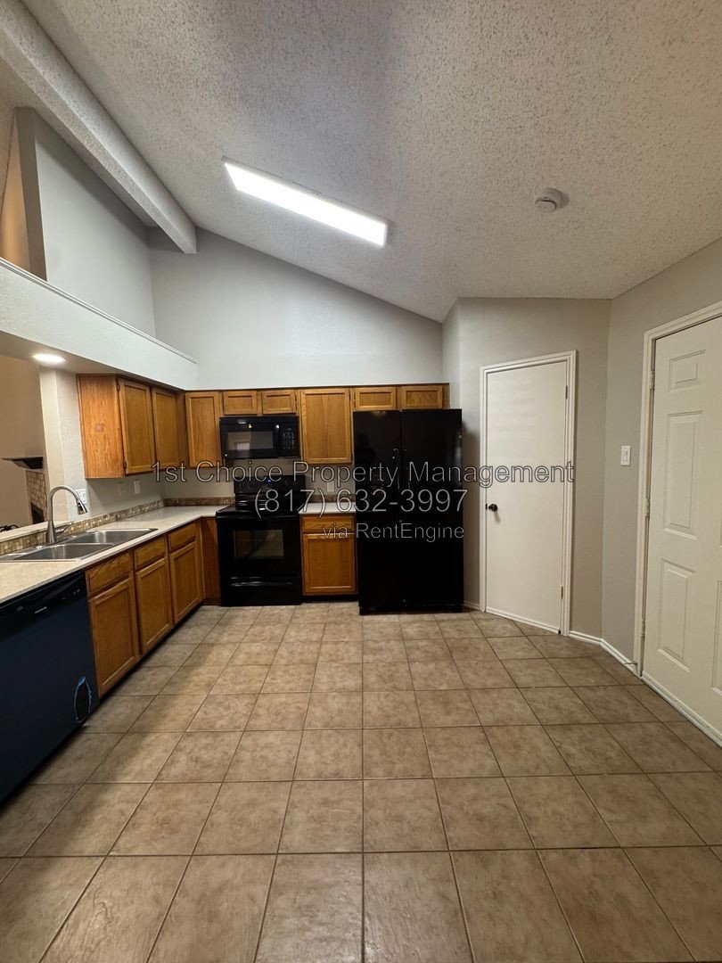 “Bedford Texas Duplex for Rent” property image