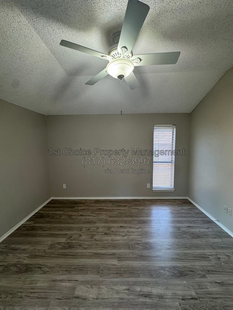 “Bedford Texas Duplex for Rent” property image