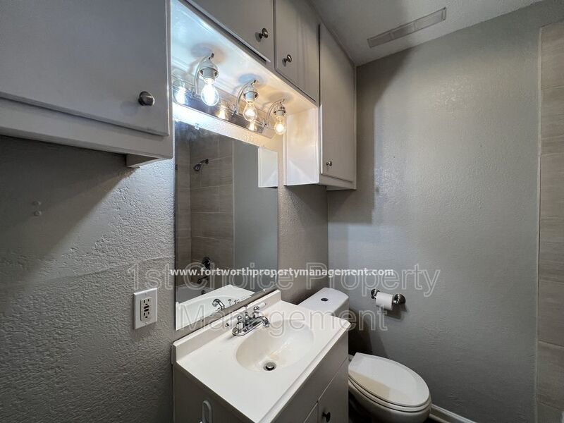 North Richland Hills Texas Homes For Rent property image