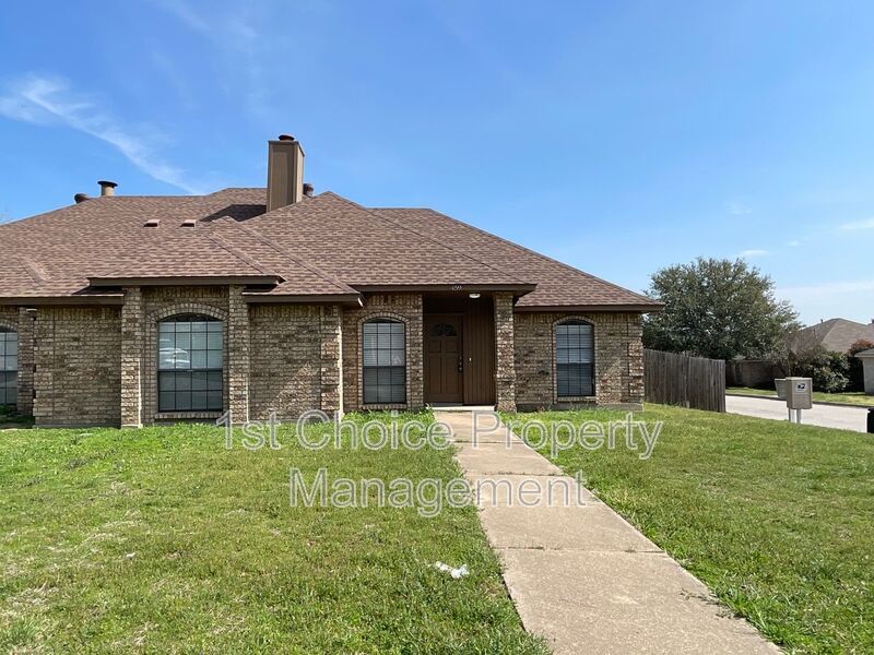 459 Little Valley Ct