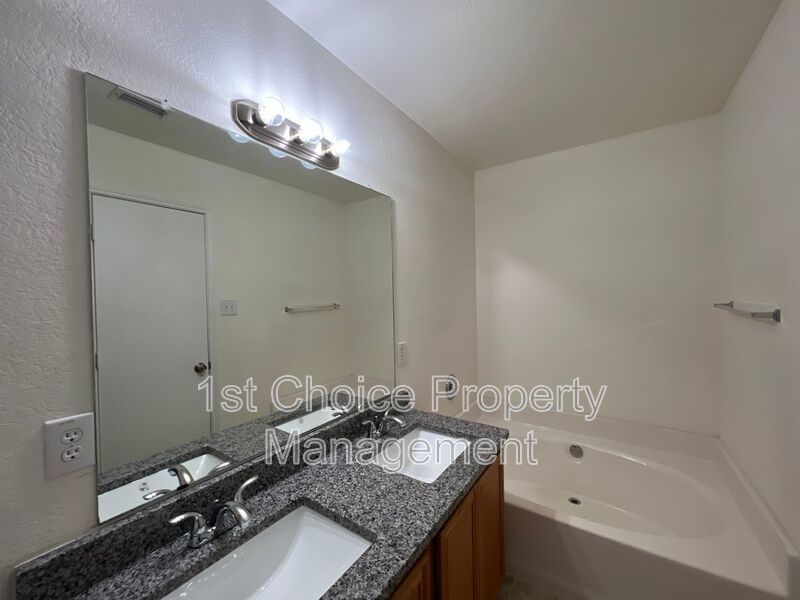 Fort Worth Texas Homes For Rent in Watauga! property image