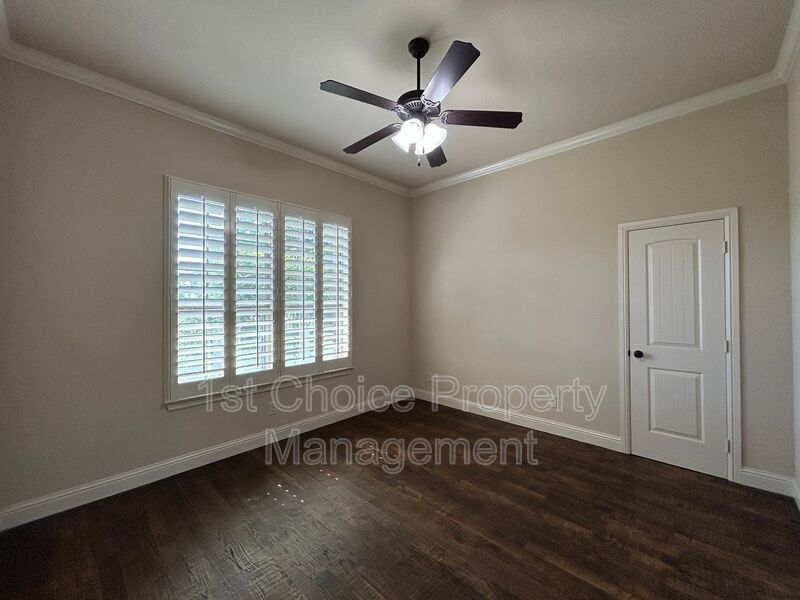 Azle Texas Homes For Rent on a 2-acre lot property image