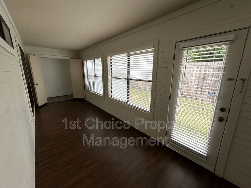 Arlington Texas Condos For rent property image