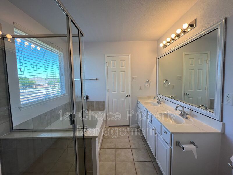 Fort Worth Texas Homes For Rent Eagle MTN Saginaw ISD property image