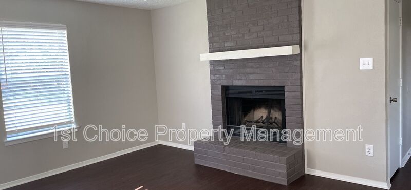 2 bedroom Duplex in Keller for Lease property image